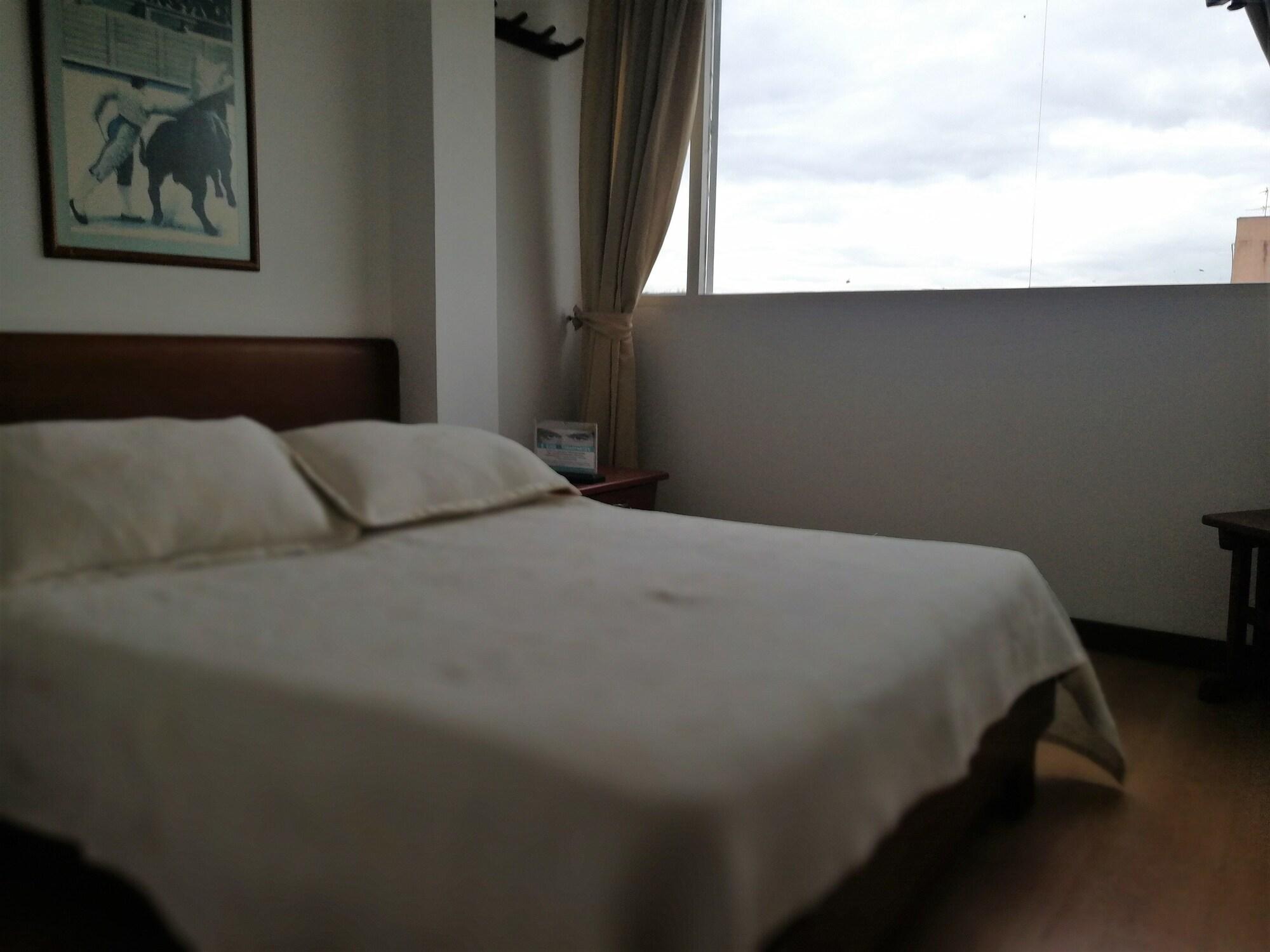 Hotel Alicante 波哥大 外观 照片