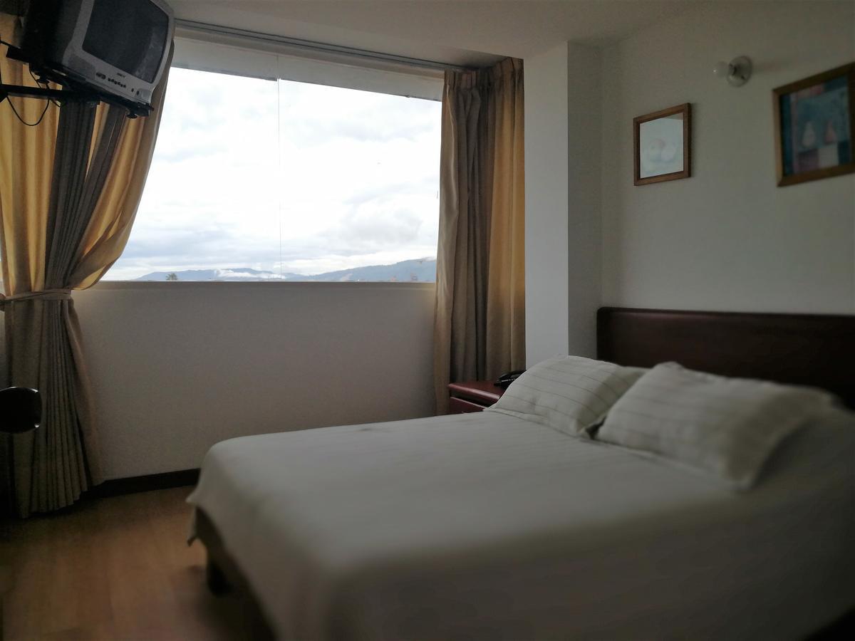 Hotel Alicante 波哥大 外观 照片